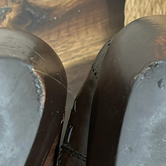 Vintage BCBG western rodeo metallic brown embellished Leather pointy Booties 7 - Picture 16 of 17